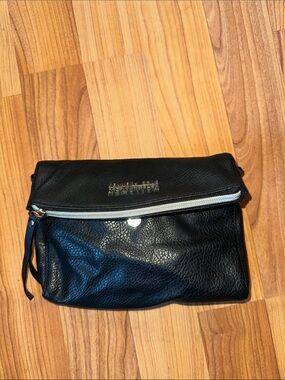 Kenneth Cole Reaction Black Fold-Over Leather Belt Bag